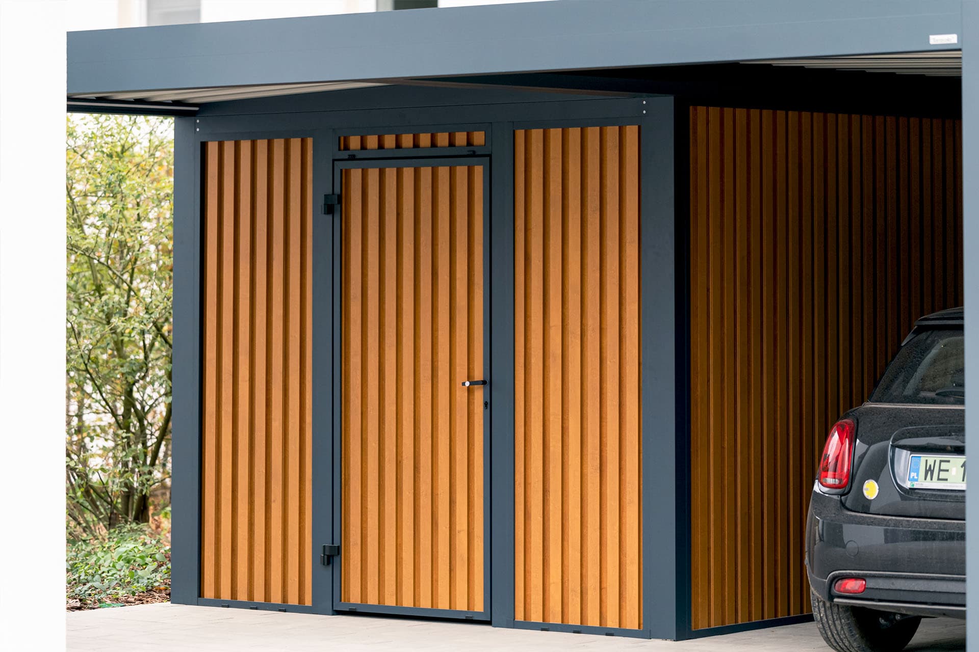 Carport z pomieszczeniem gospodarczym — realizacja 2 (zadaszenia tarasowe Trójmiasto)